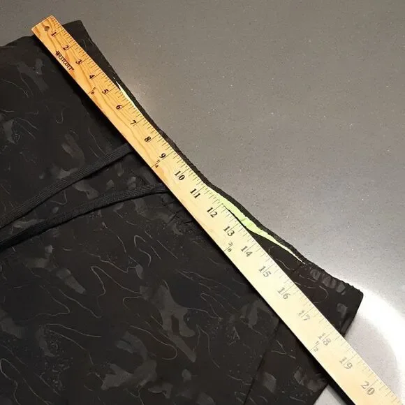 ZeroXposur Black with Lime Accent Color Swim Trunks - Picture 10 of 12